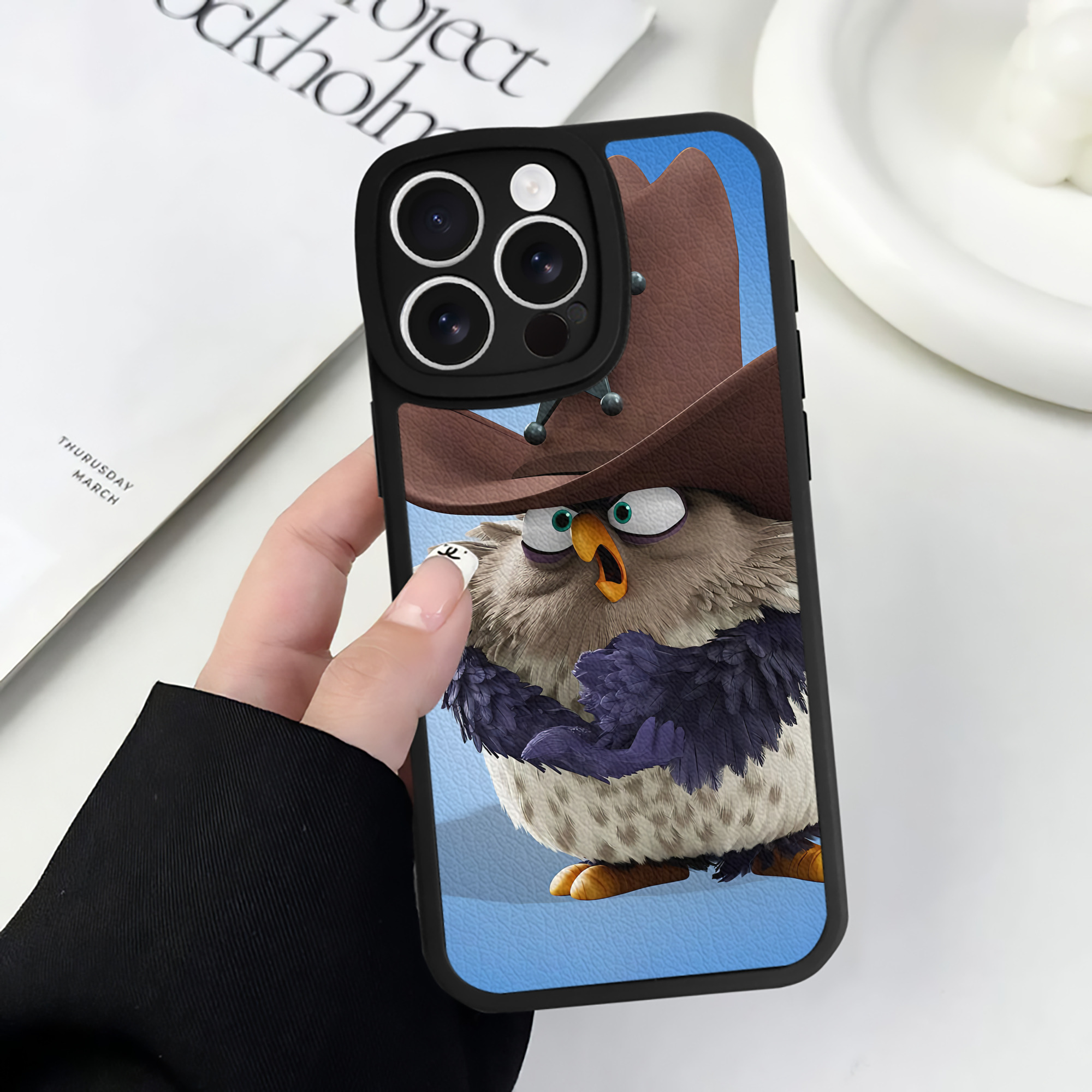 （画像用） Angry Birds アングリーバード 【iPhone 16シリーズ対応】シリコンスマホケース（レザー調） 材質：シリコン